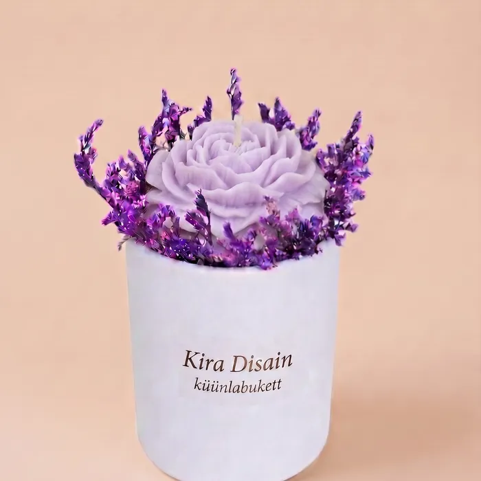 Small lilac candle bouquet with purple dried flowers